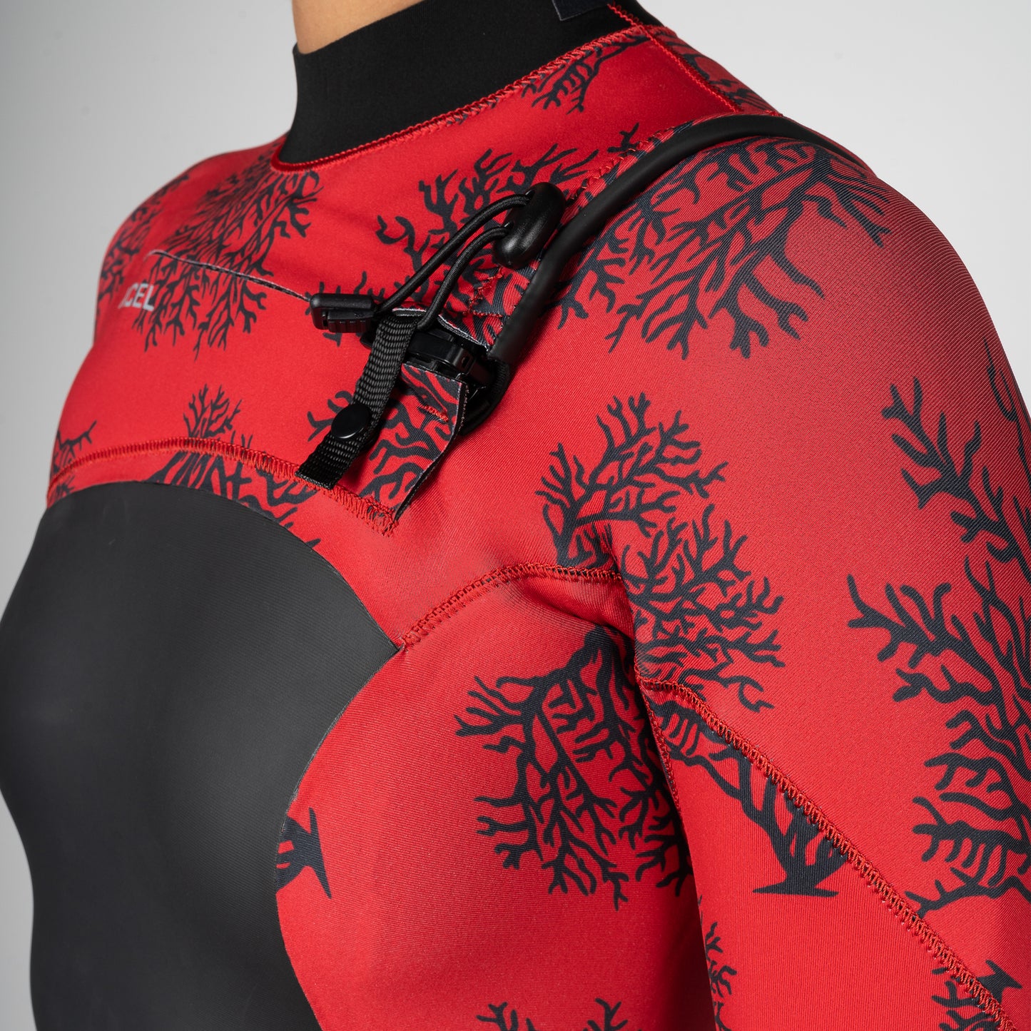 Women's Ocean Ramsey Water Inspired Axis X 3/2mm Full Wetsuit