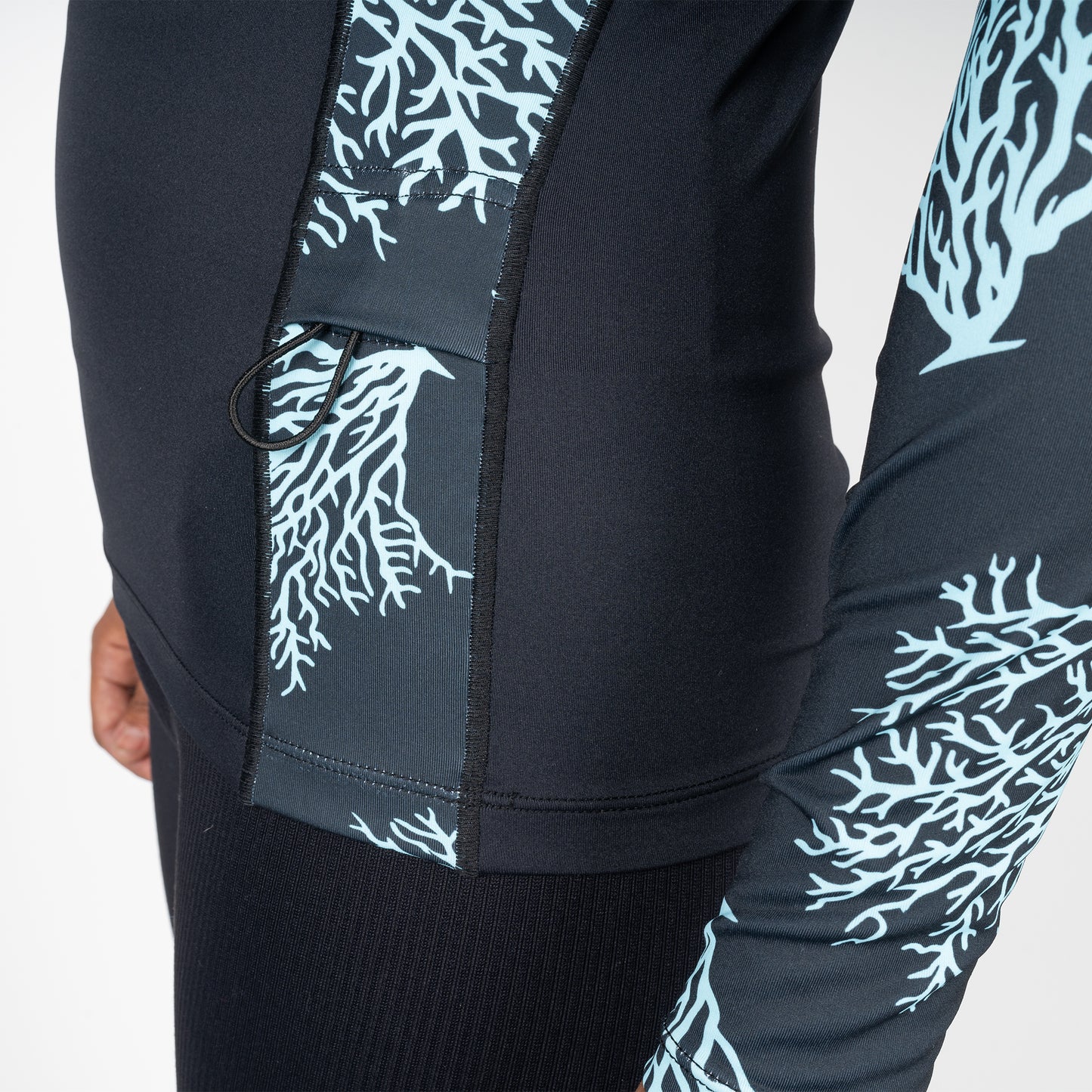 Women's Ocean Ramsey Water Inspired Premium Stretch Long Sleeve UV Top W/Key Pocket - Black/Glacier Blue