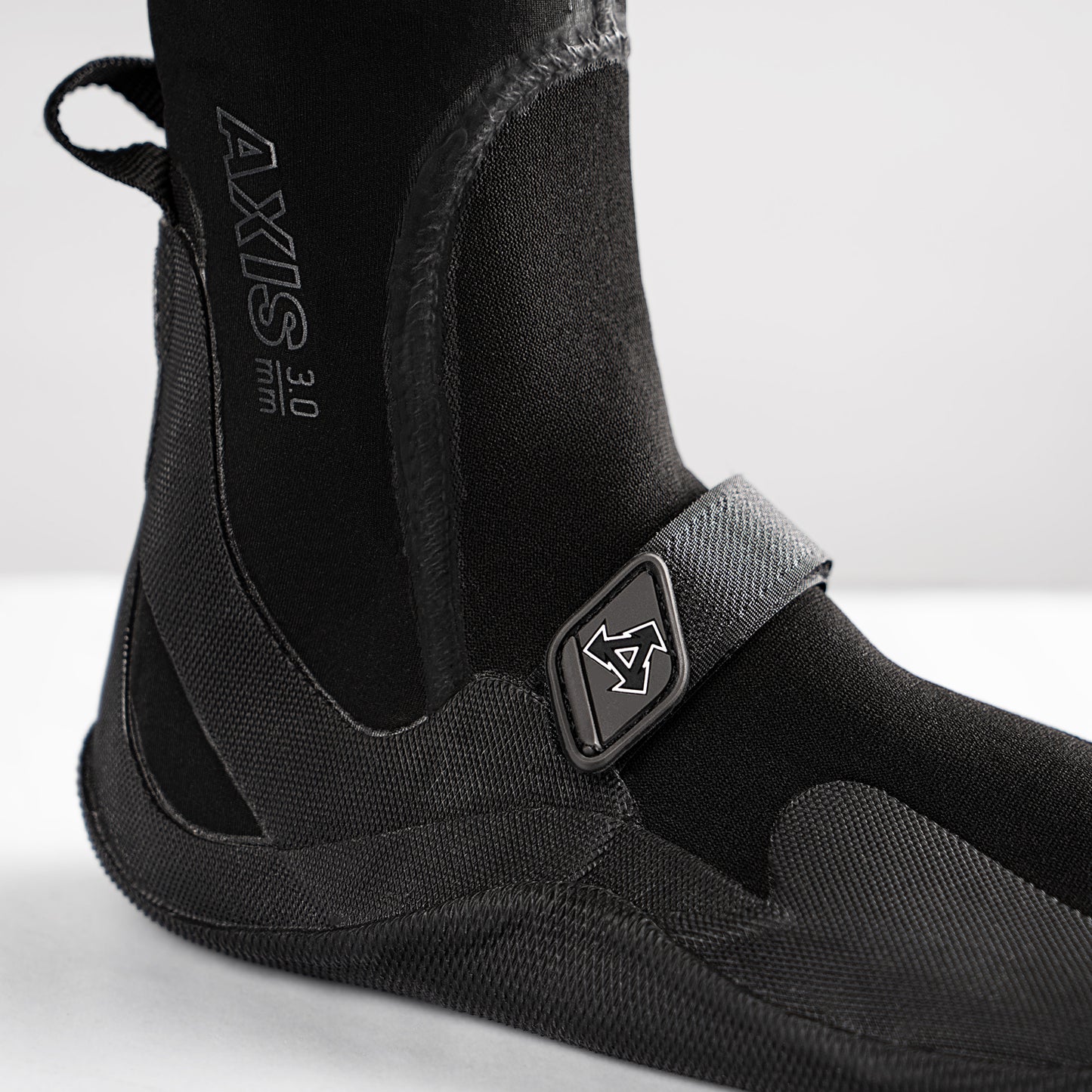 Men's Axis Round Toe Boot 5mm