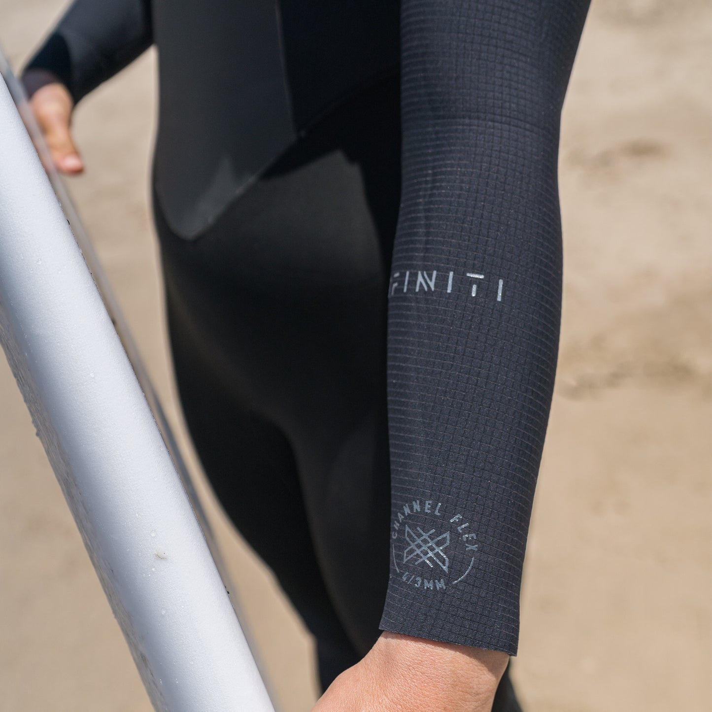 Women's Infiniti Front Zip Full Wetsuit 3/2mm