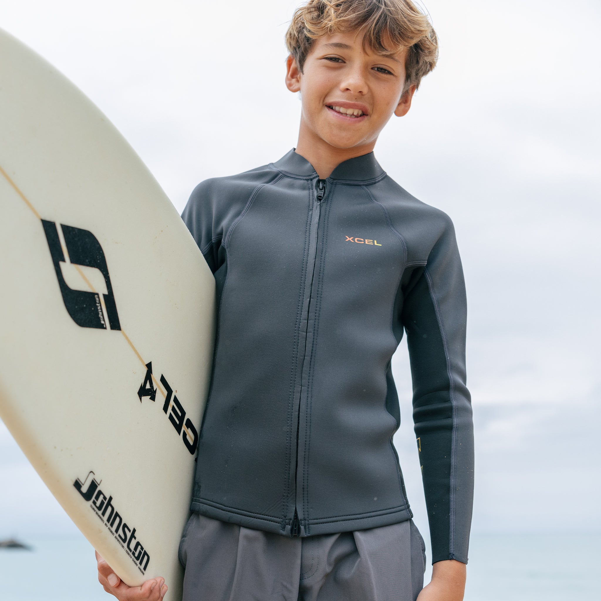 Youth Axis Long Sleeve Jacket 2/1mm Graphite/Black – Xcel Wetsuits