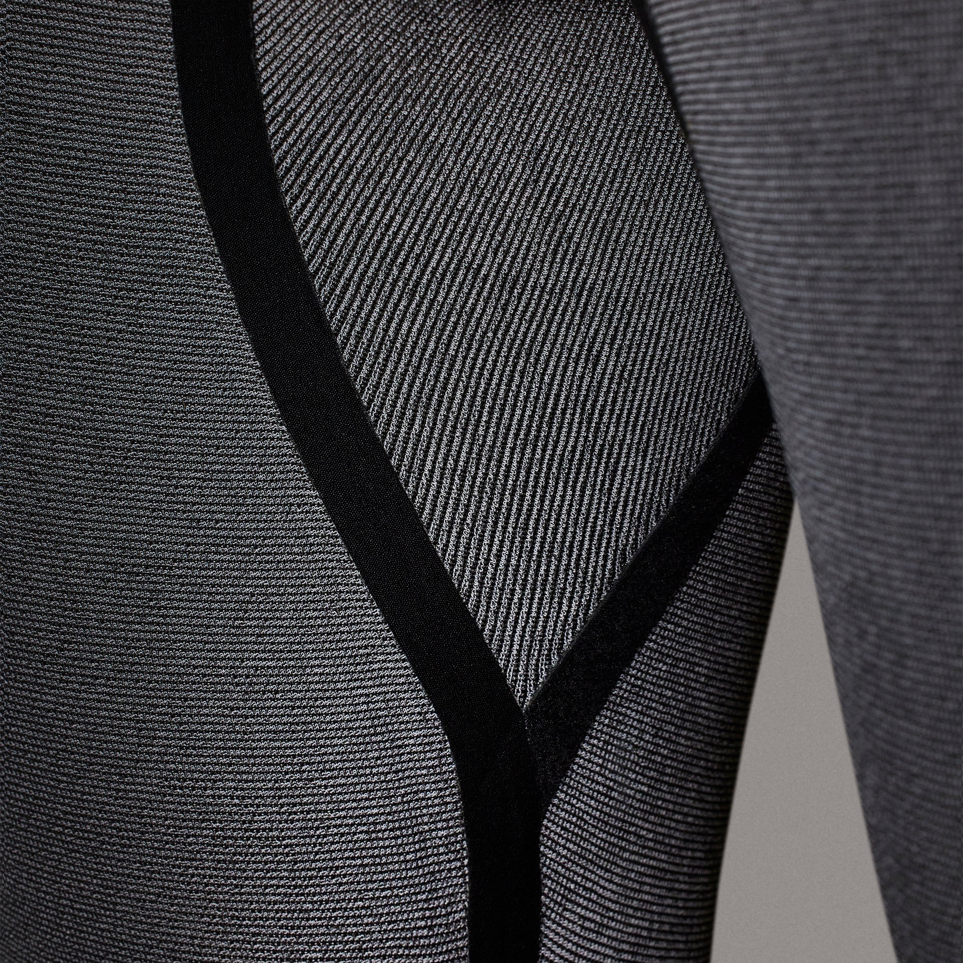 4/3mm Women's Body Glove EOS Back Zip Fullsuit - Black
